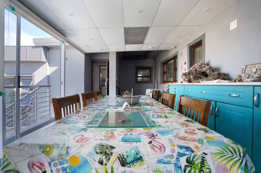 8 Bedroom Property for Sale in Atlantic Beach Golf Estate Western Cape